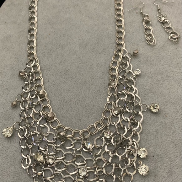 Fun dripping with diamonds necklace(faux, of course) hanging chain earrings set. - Picture 3 of 7